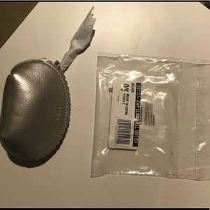 UGG Accessories - NEW Ugg Clamshell Pouch Key Fob UGG Accessories - NEW Ugg Clamshell Pouch Key Fob
